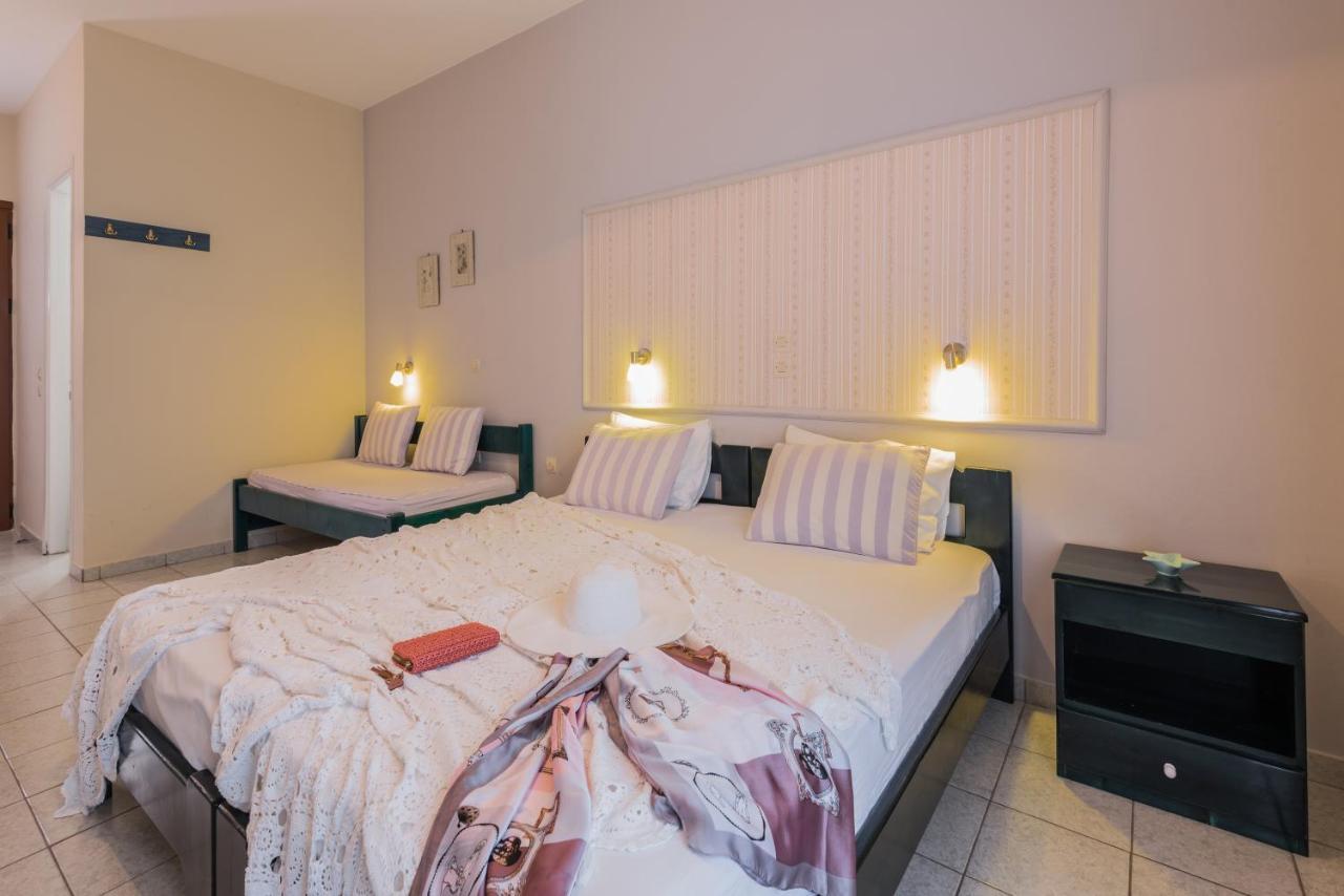 Kavos Psarou Studios & Apartments Екстер'єр фото