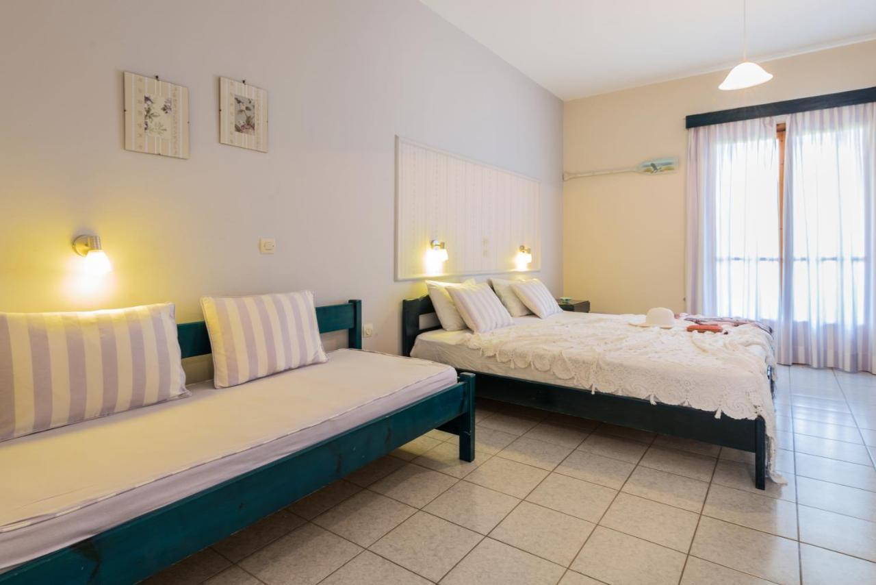 Kavos Psarou Studios & Apartments Екстер'єр фото