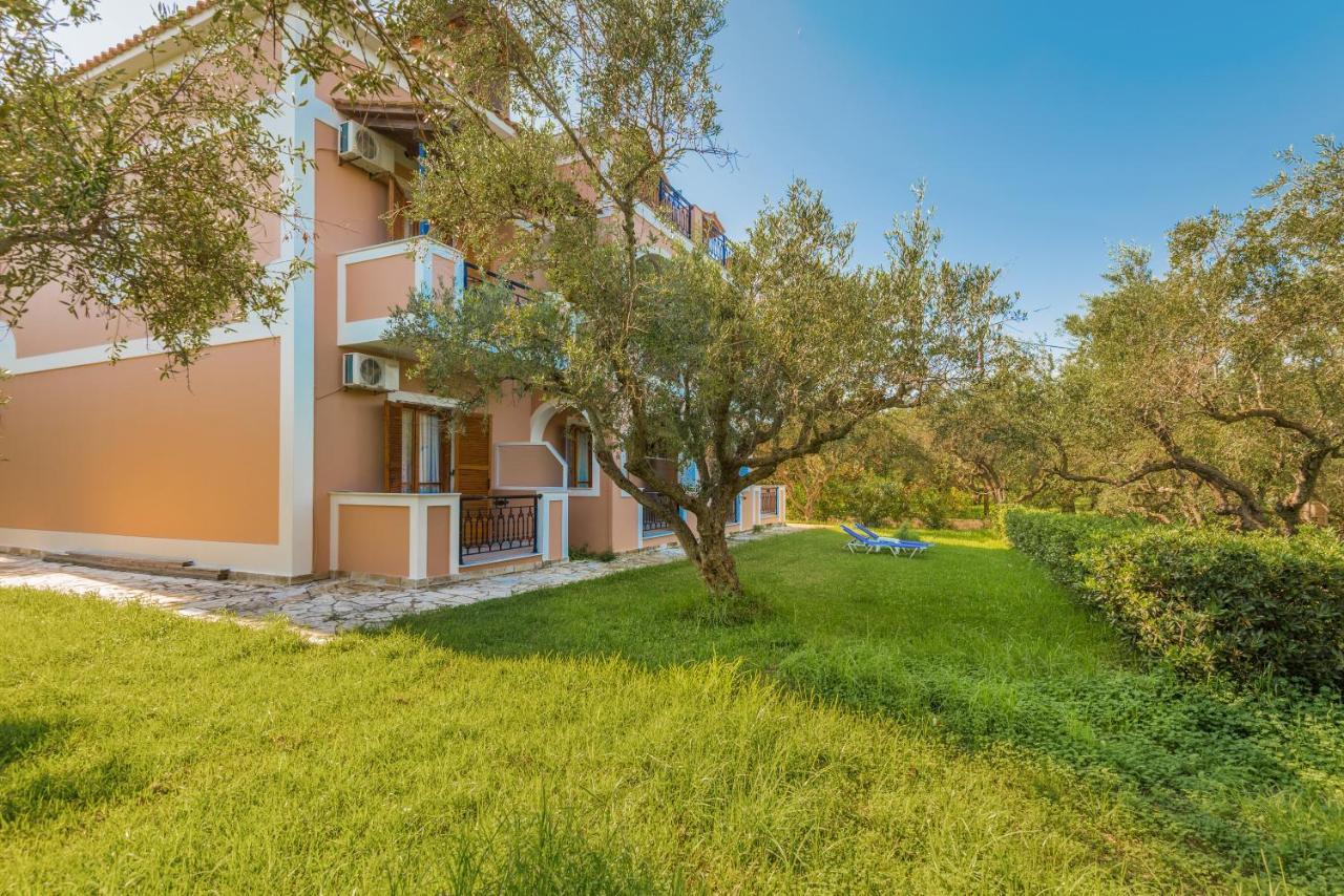 Kavos Psarou Studios & Apartments Екстер'єр фото