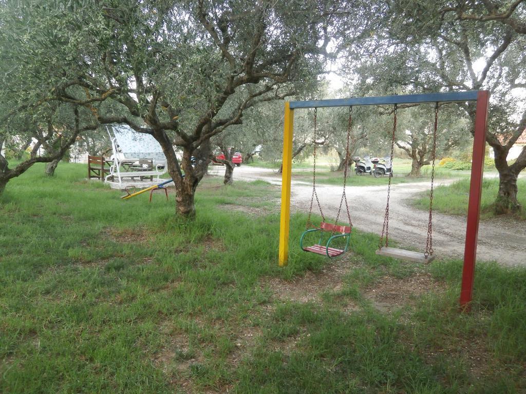Kavos Psarou Studios & Apartments Екстер'єр фото
