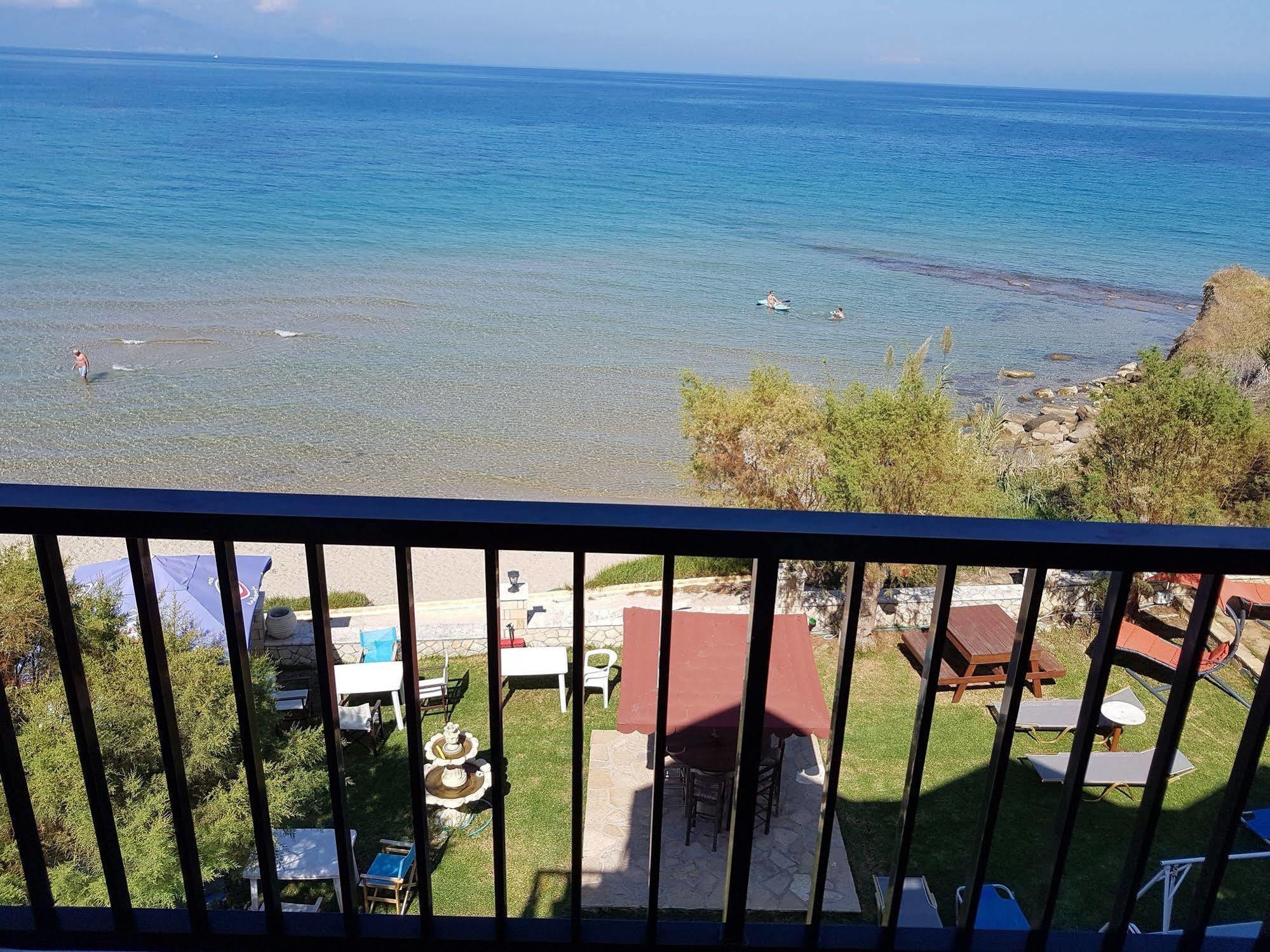 Kavos Psarou Studios & Apartments Екстер'єр фото